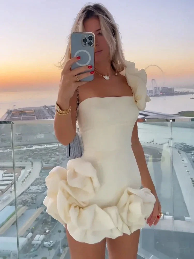 Avalon | Elegant Floral Mini Dress - Image 2