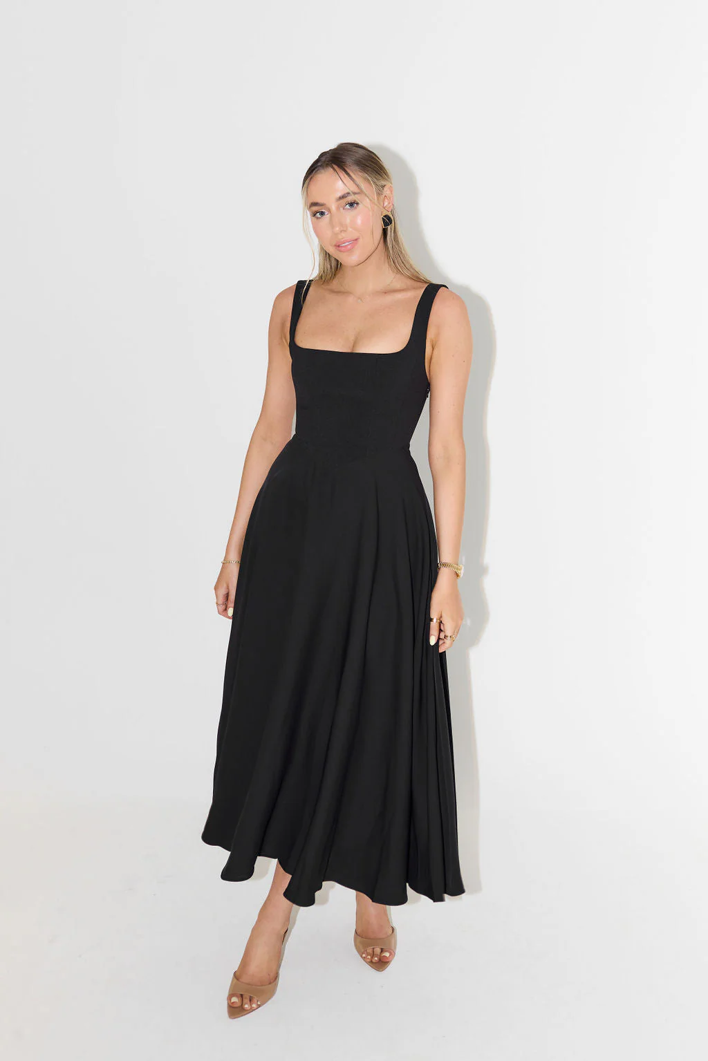 Bonnie | Elegant Midi Dress - Image 11