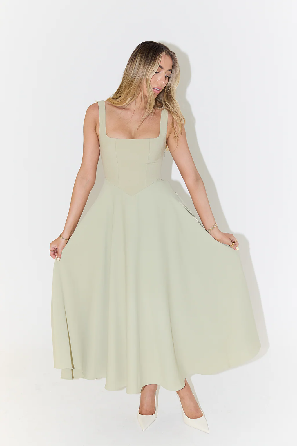 Bonnie | Elegant Midi Dress - Image 15