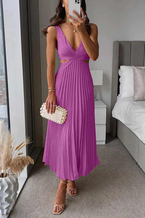 Courtney | Pleated Maxi Dress - Image 10