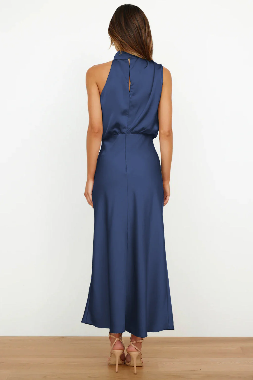 Garnet | Elegant Halter Neck Dress - Image 4