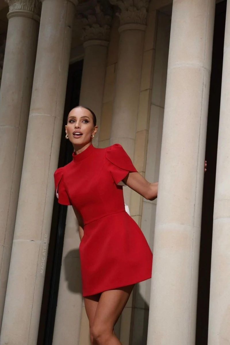 Leontine | Cut-Out Bowknot Mini Dress - Image 4