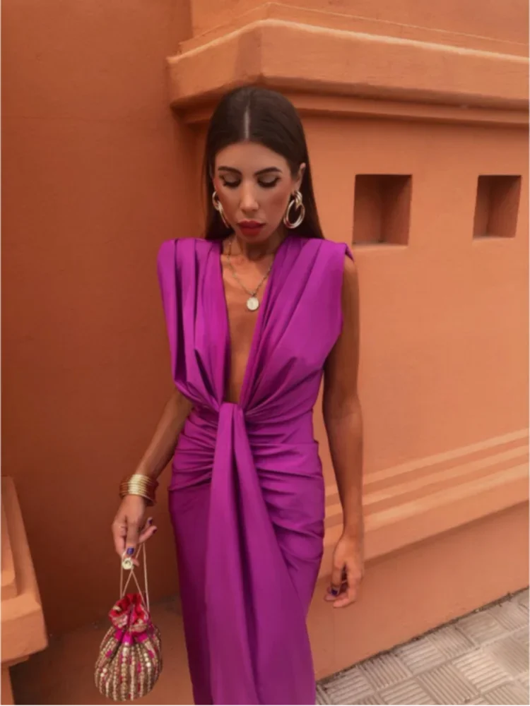 Lilia | Elegant Pleated Dress - Image 3