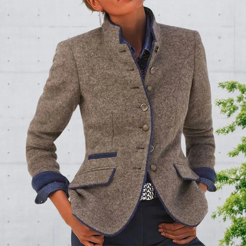 Lucy | Tailored Wool Buttoned Jacket - Image 3