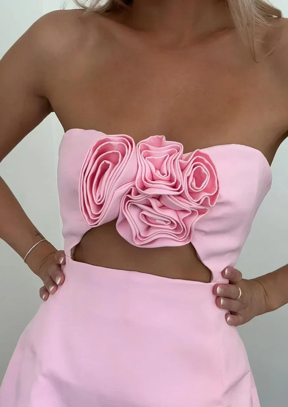 Maris | Floral Mini Dress - Image 7