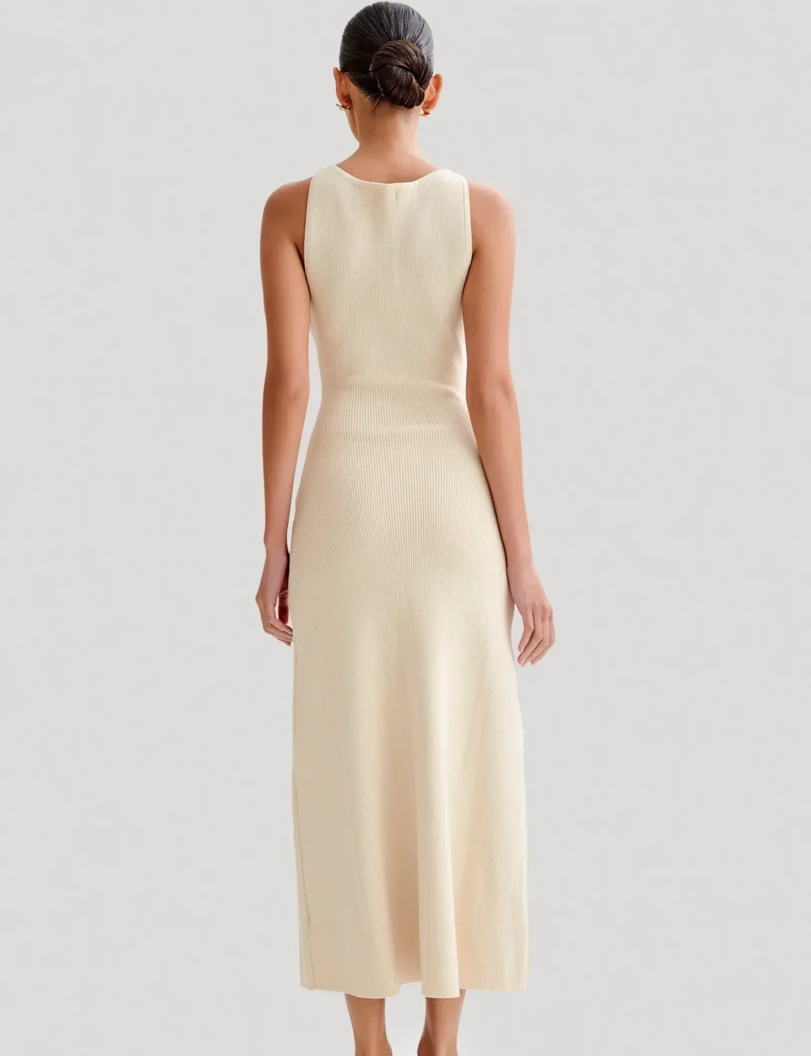 Ottilie | Elegant Knitted Maxi Dress - Image 3
