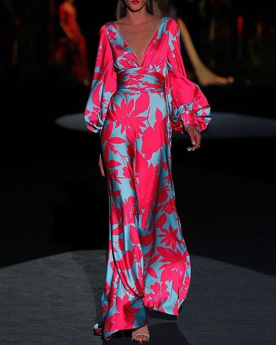 Reverie | Elegant V-Neck Dress - Image 2
