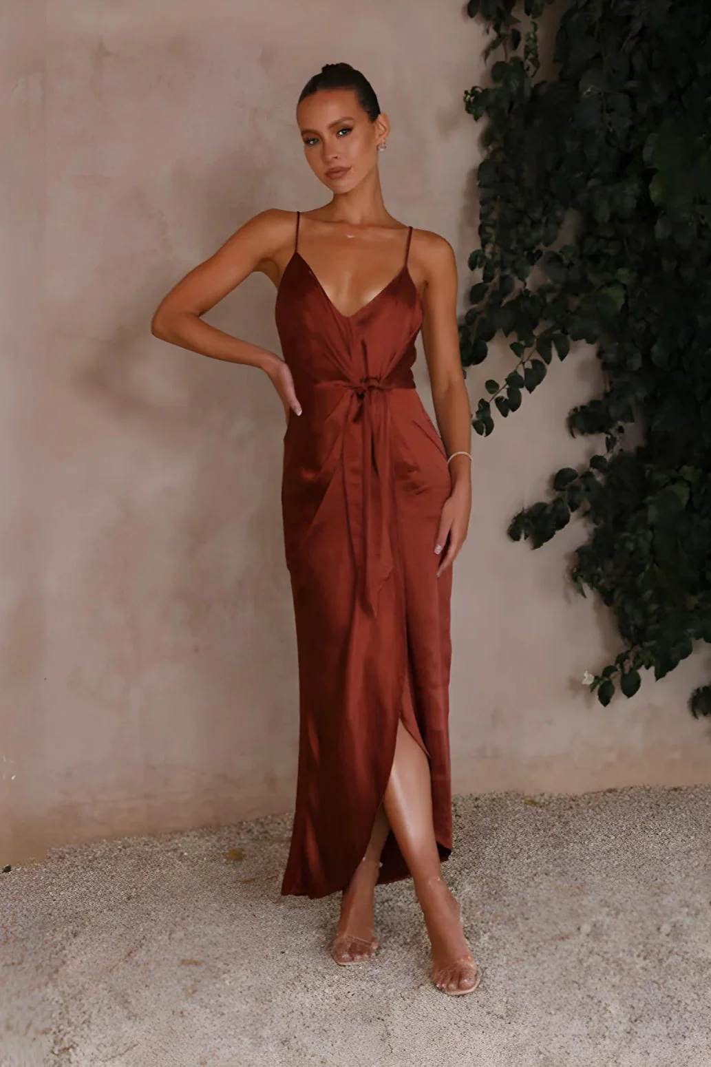 Reverie | Sleeveless V-Neck Dress
