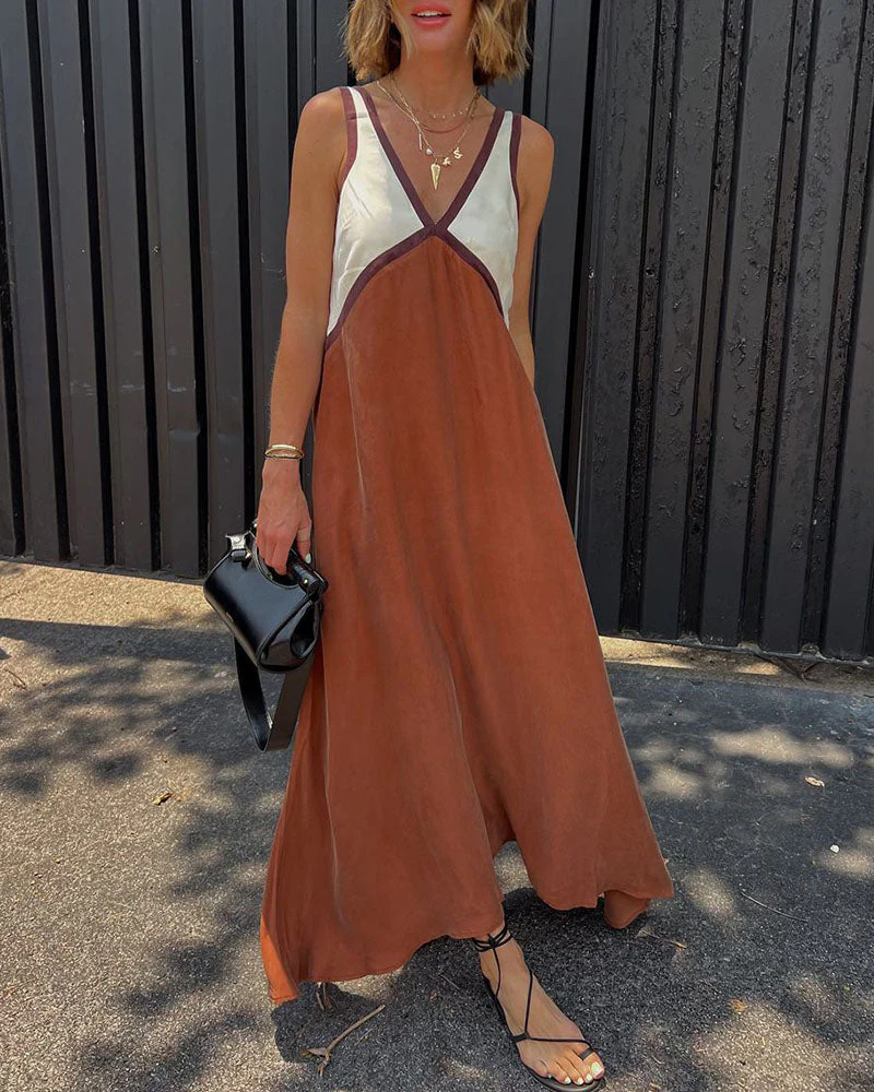 Vienne | Chic V-neck Dress - Image 5